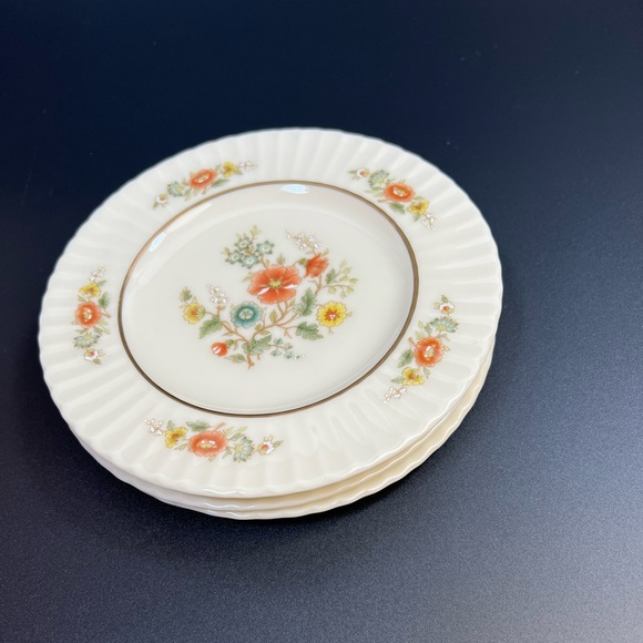 LENOX Temple Blossom Bread Plate Set of Four - Picture 3 of 8